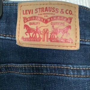 Levi’s 414 Jeans